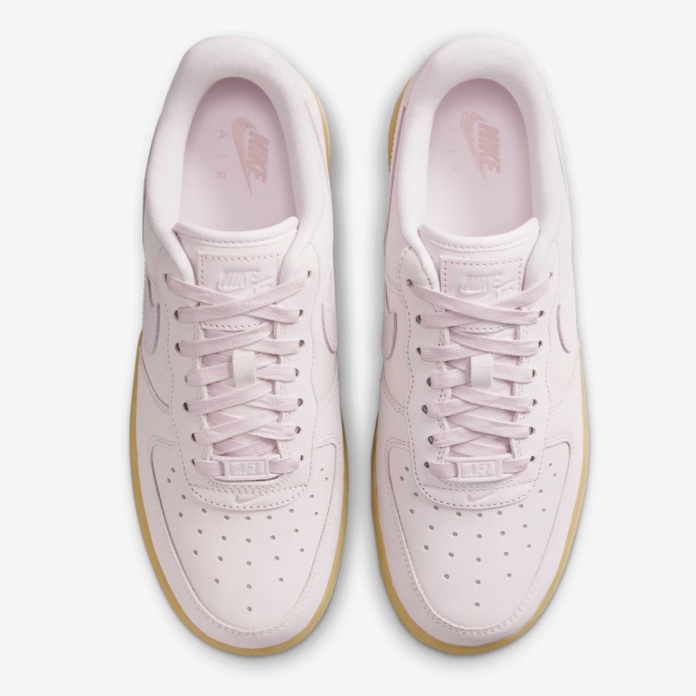 Nike Air Force 1 Shoes - Picture 5 of 15